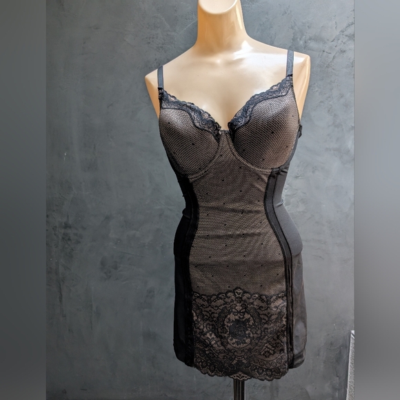 Luleh black lace Shapewear 36D - Picture 1 of 9